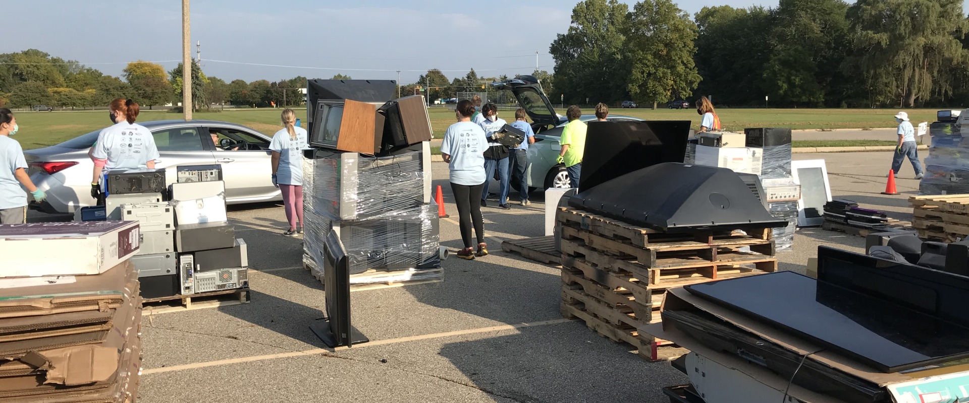 Comprehensive Guide to Recycling Programs in Lansing, Michigan: Community Initiatives and Engagement